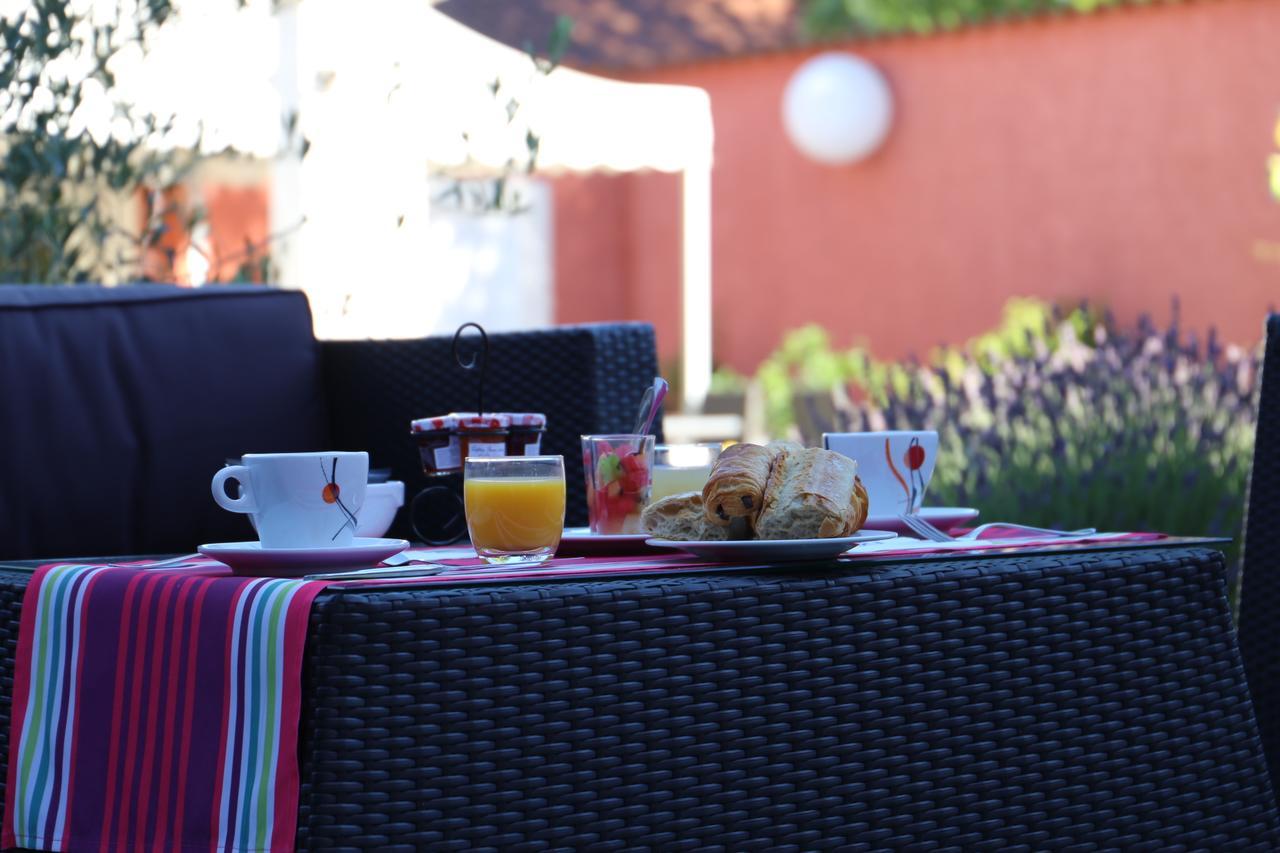 Malafretaz The Originals Boutique, Hotel Le Pillebois, Bourg-En-Bresse Nord מראה חיצוני תמונה